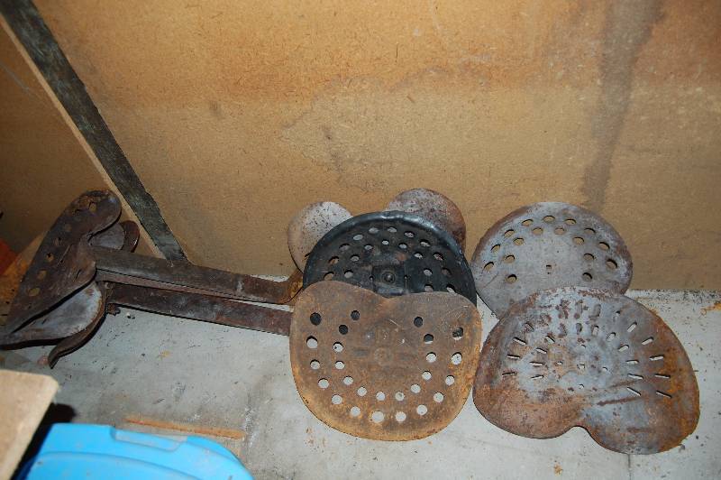 lot 324 image: Vintage Tractor Seats
