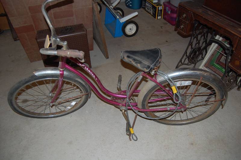 lot 339 image: Vintage Bike