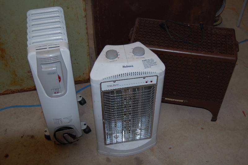 lot 342 image: Space Heaters