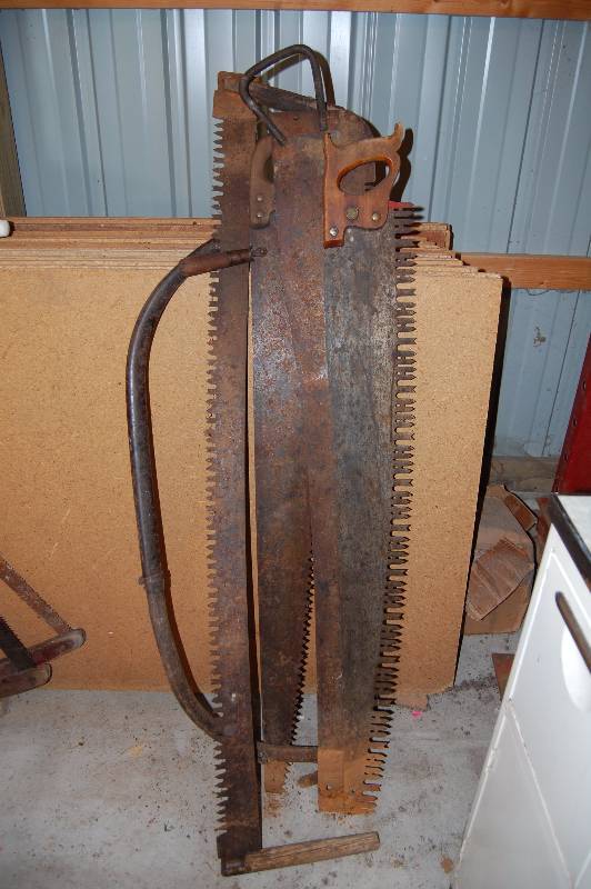 lot 344 image: Vintage Saws