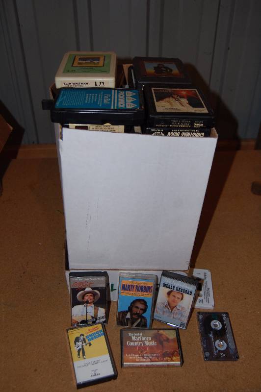 lot 373 image: Huge Lot of 8-Tracks