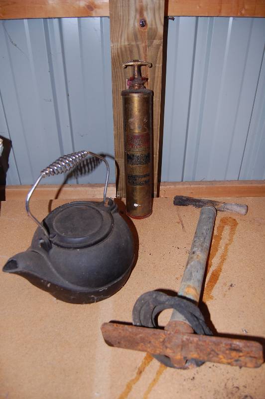lot 375 image: Vintage Lot