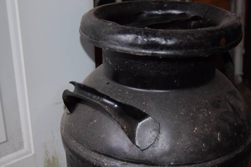 lot 411 image: Vintage Milk Can