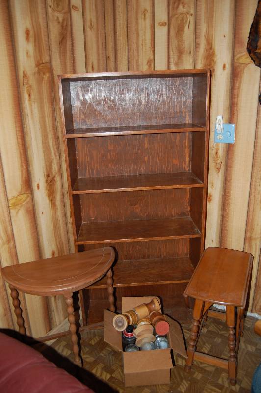 lot 413 image: Bookshelf and Side Tables