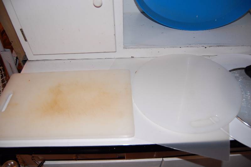 lot 445 image: Kitchenwares
