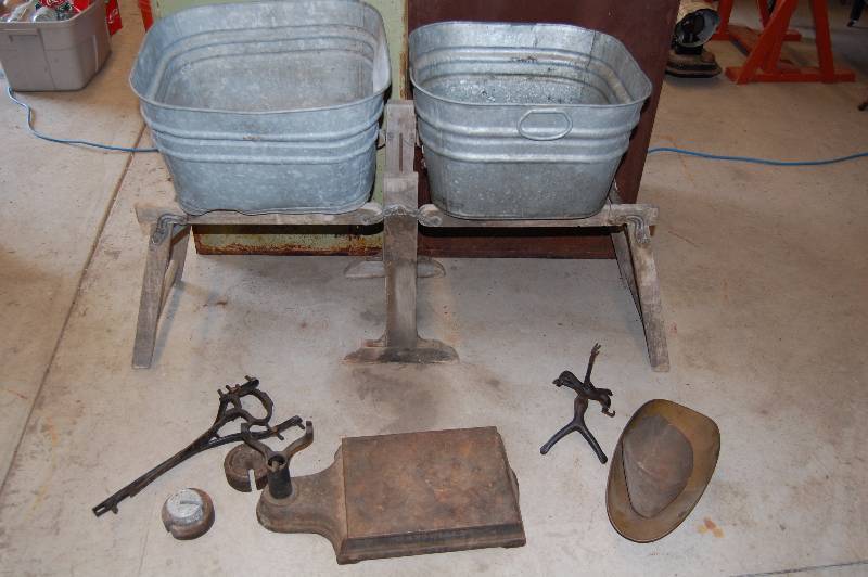 lot 364 image: Vintage Lot