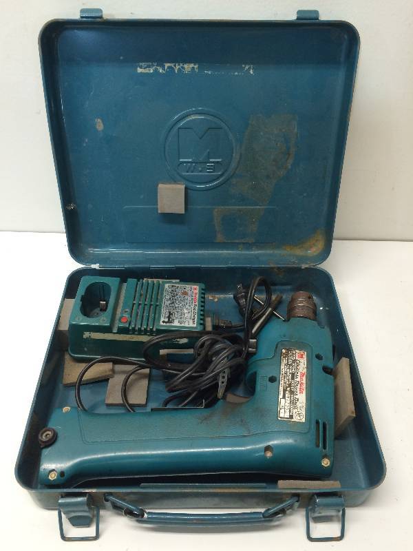Makita Cordless Drill 2