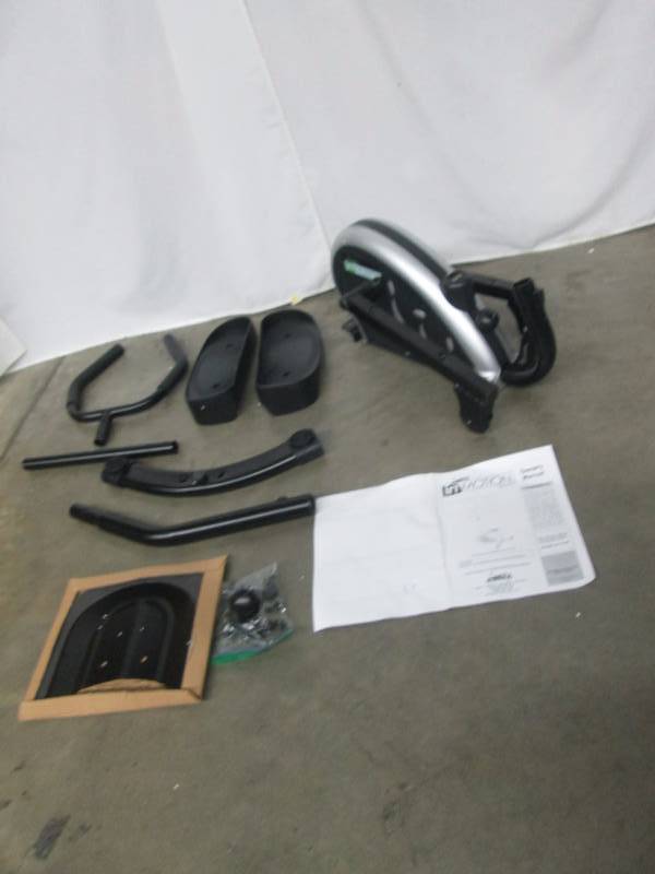 lot 27 image: Elliptical Trainer with Handlebar