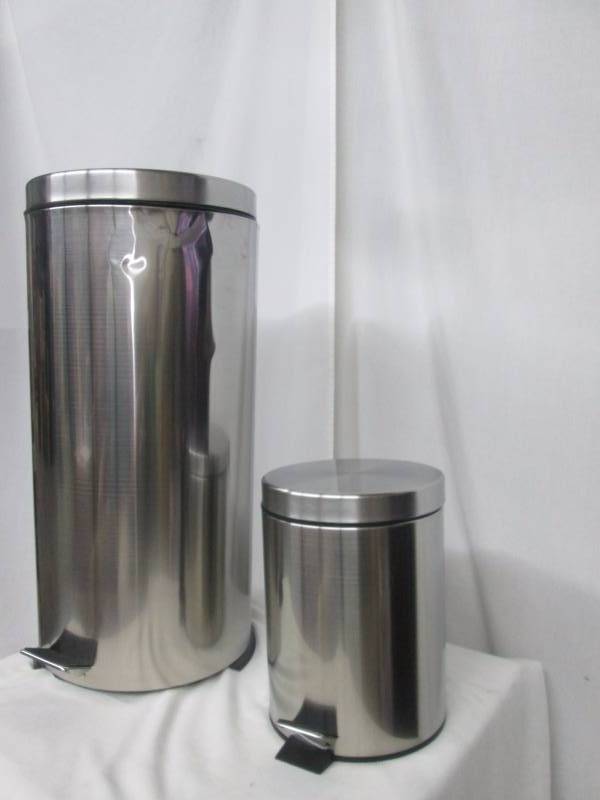 lot 36 image: Alcove Brushed Stainless Steel Round Trash Cans - Set of 2