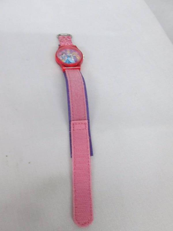 lot 73 image: Disney Tween Personalized Princess Watch