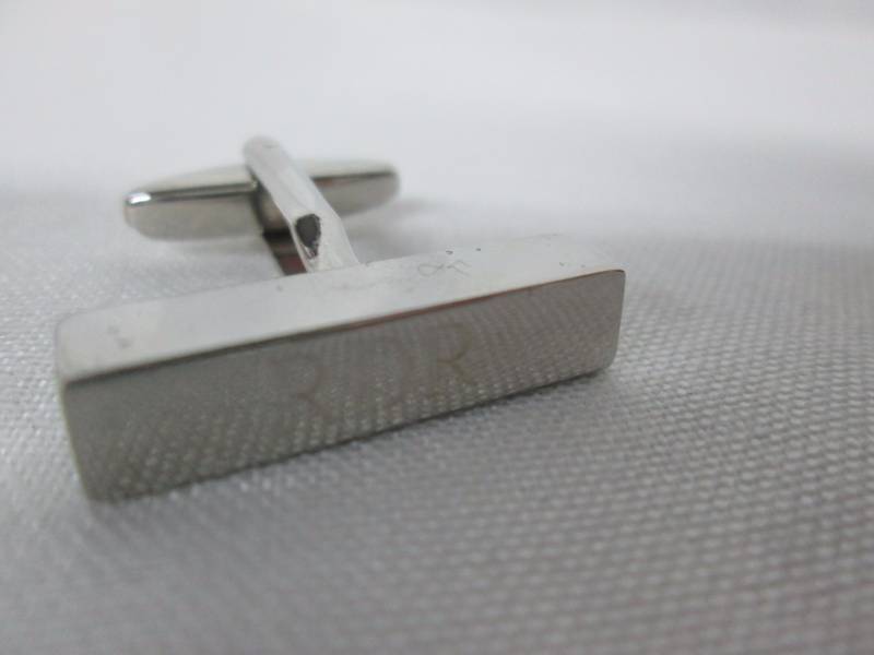 lot 74 image: JDS Personalized Rectangular Silver Cuff Links