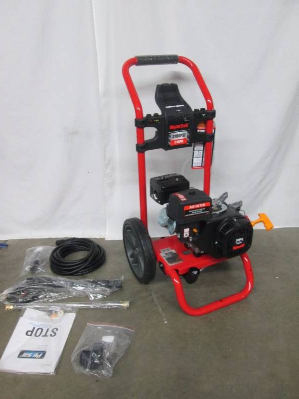 lot 8 image: Master Craft 3100 PSI Gas Pressure Washer