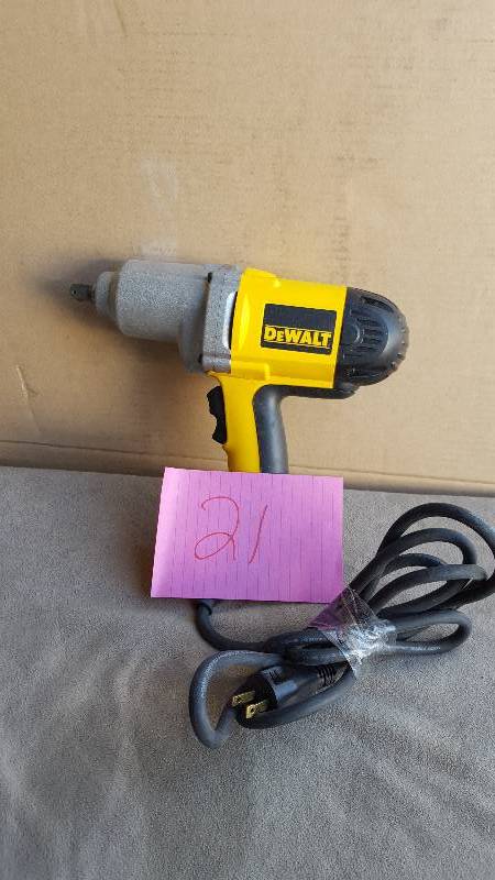 Dewalt DW292 12 in Impact Wrench