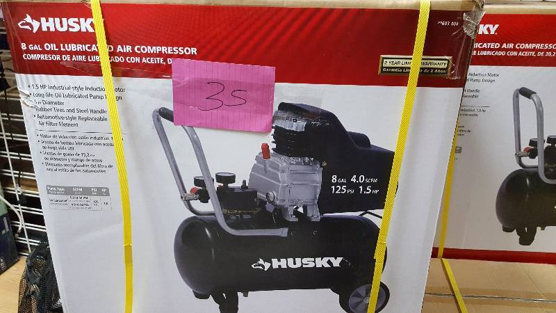 Husky 8 Gal Lubricated Air Compressor