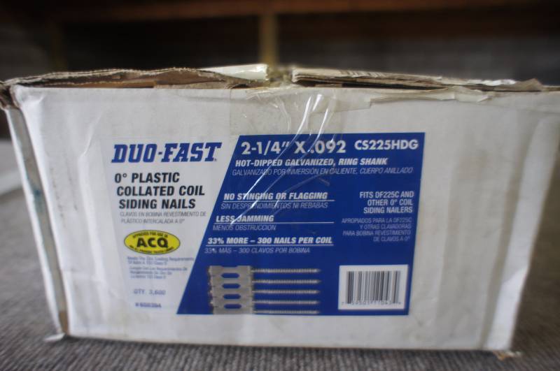lot 94 image: Duo Fast 0 Degree Plastic Siding Nails