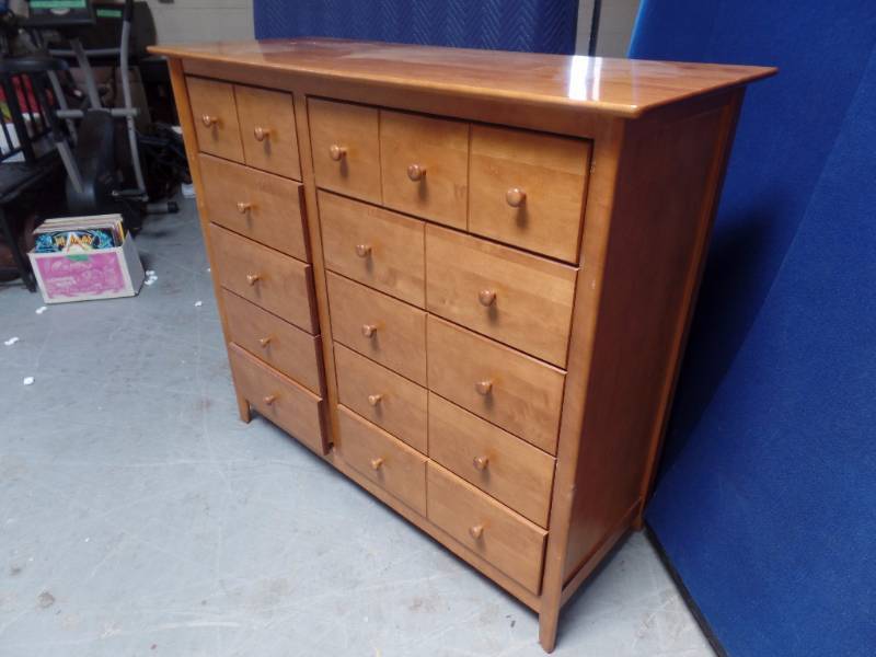 10 Drawer Dresser