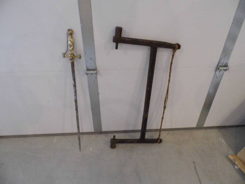 Vintage Saw - Sword