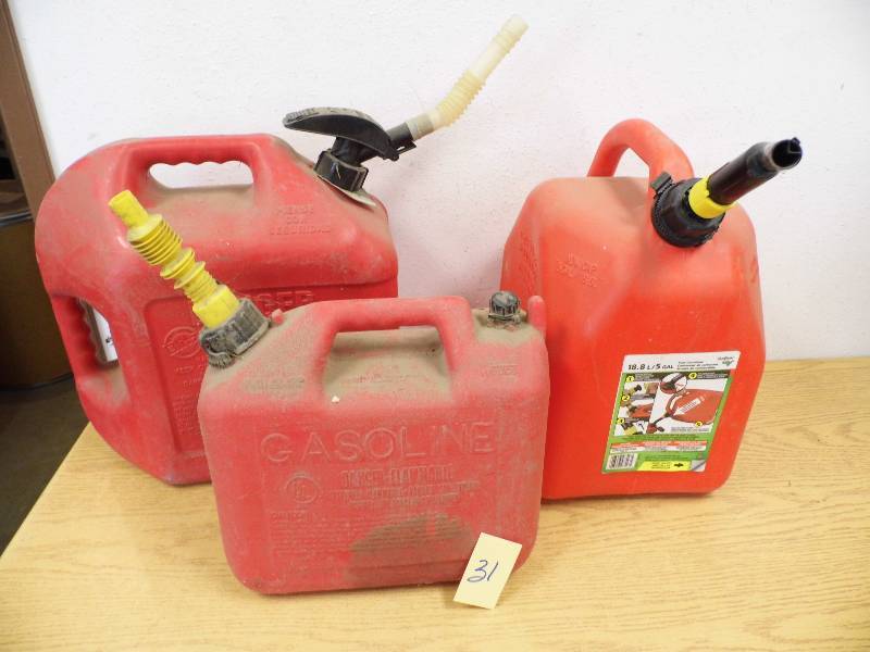 3 Gas Cans