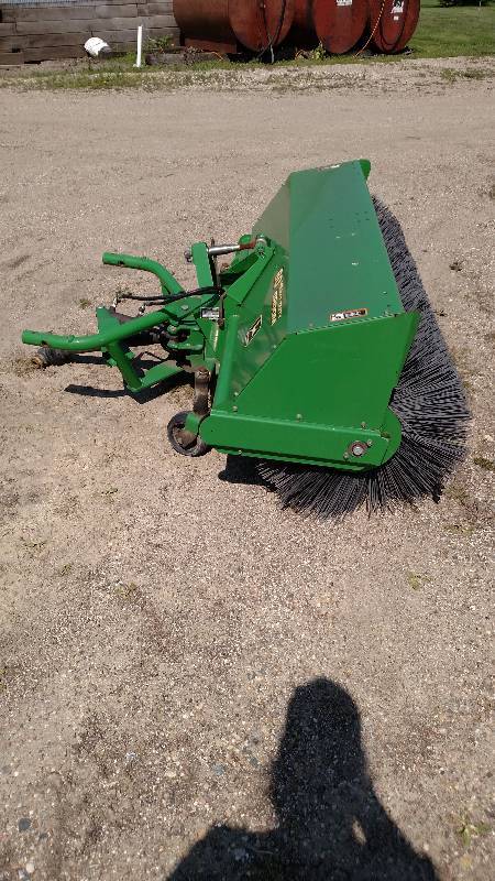 John Deere 60 Heavy duty broom