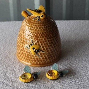 Beehive Honey Pot & Bee Magnets