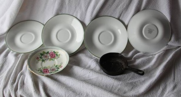 Saucers & Mini Cast Iron Skillet