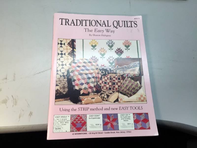 lot 11 image: KNITTING ASSORTED ITEMS