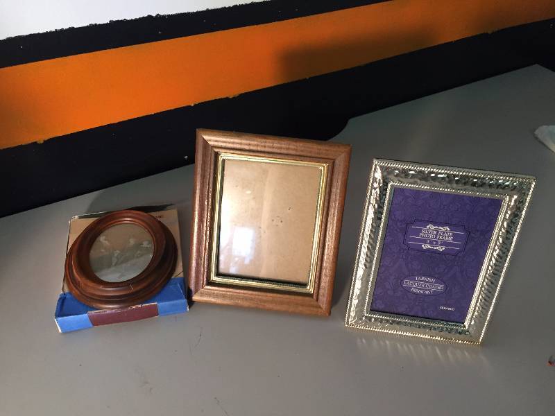 lot 13 image: PICTURE FRAMES ASSORTED SIZES