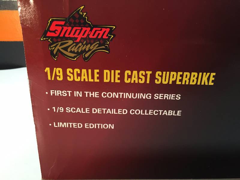 lot 29 image: SNAP ON DIECAST DIRT BIKE STILL IN THE BOX