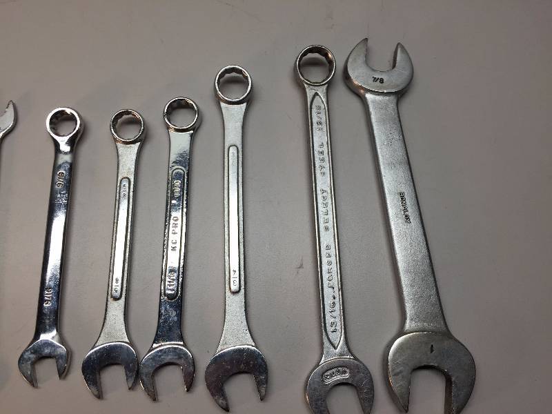 lot 37 image: WRENCHES VARIOUS SIZES