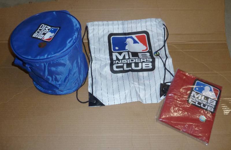 MLB Baseball can cooler, drawstring...