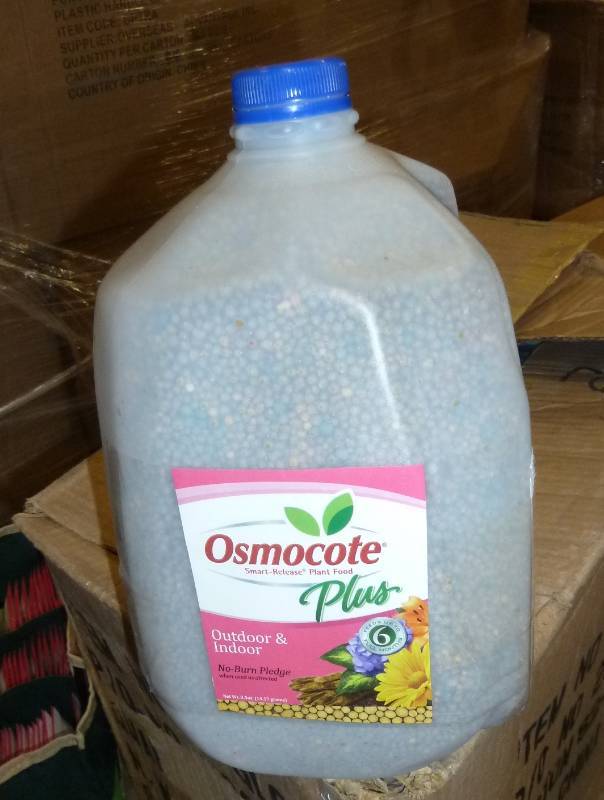 9 lbs of Osmocote Plus Plant Food ...