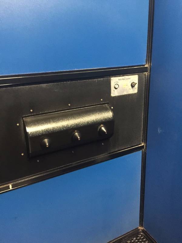 lot 2 image: Mystic Tan 3000