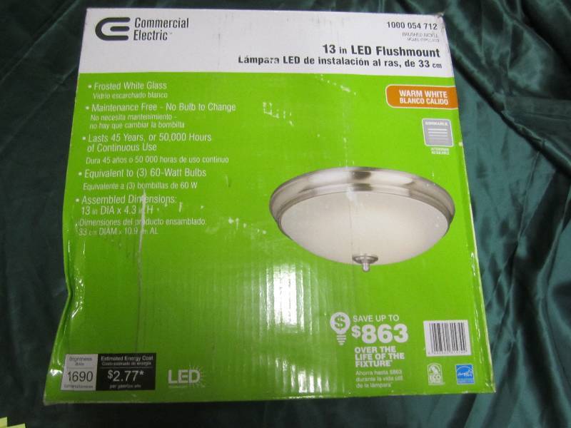 Commerical electric 13in LED flushm...