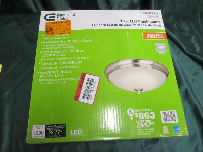Commerical electric 13in LED flushm...