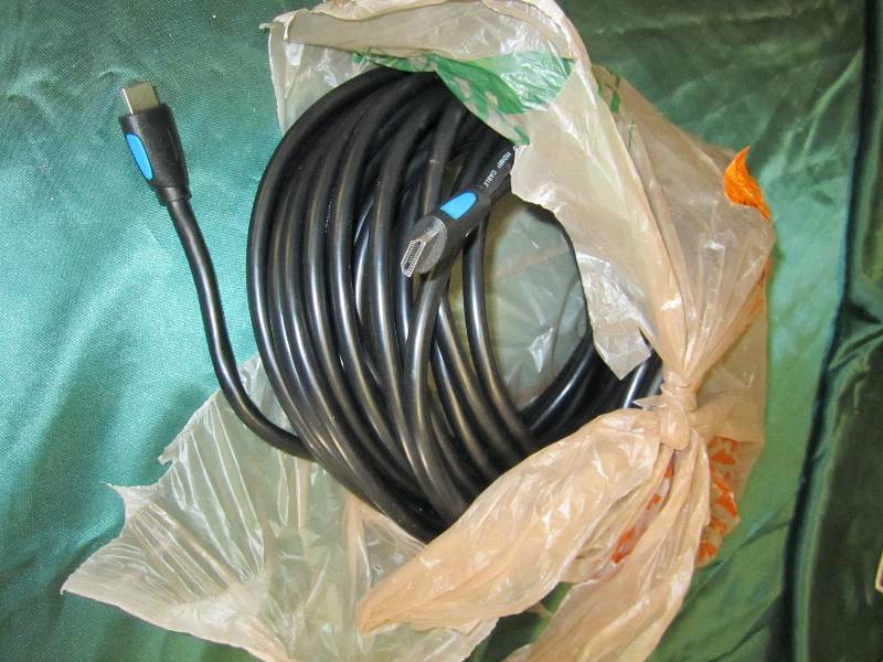 Deluxe high speed HDMI cable with e...