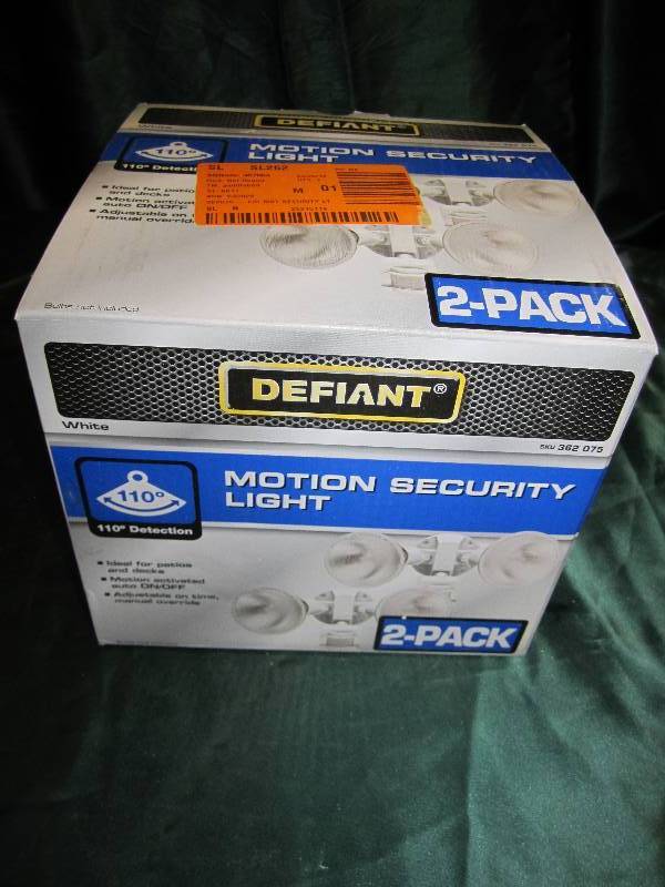Defiant motion security light 2-pac...