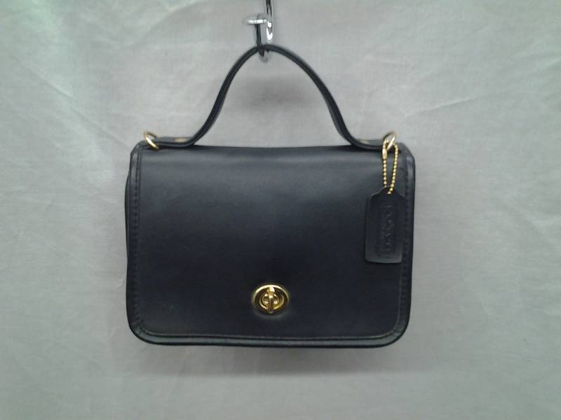 COACH () Handbag