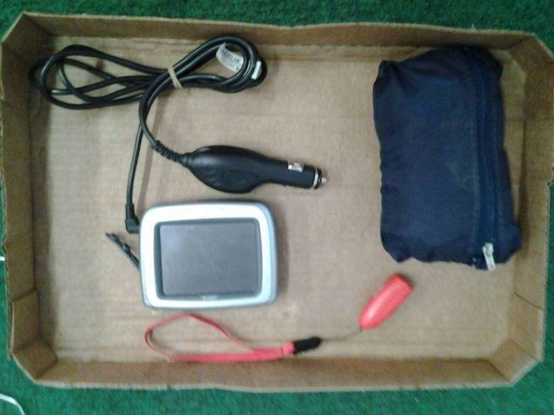 Magellan GPS (Roadmate 2200 T), Travel Bag, Flashlight, Key Fob