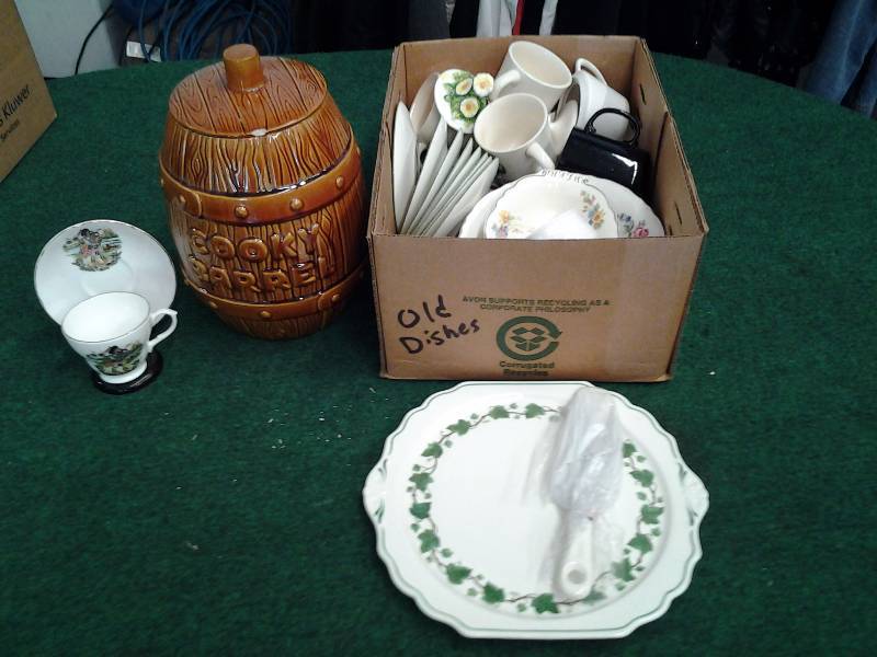 Scotland Tea Cup & Saucer, Royal Haeger Cookie Jar, Box Lot Of Vintage Dishes