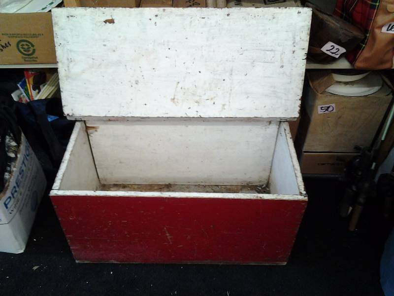 31 x 15 x 16 Vintage Wood Toy Box, Chest