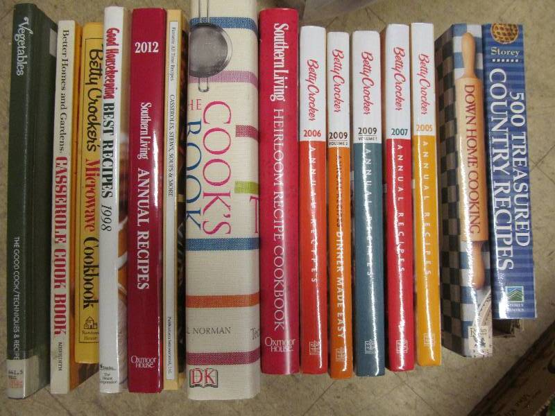 lot 7 image: Cook Books