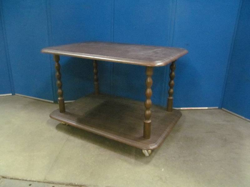 lot 54 image: Vintage TV Cart