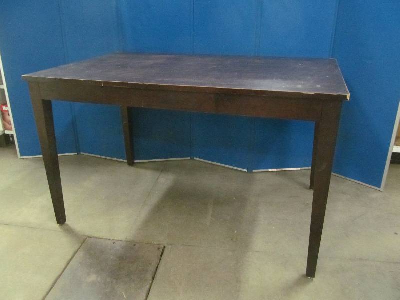 lot 56 image: Table