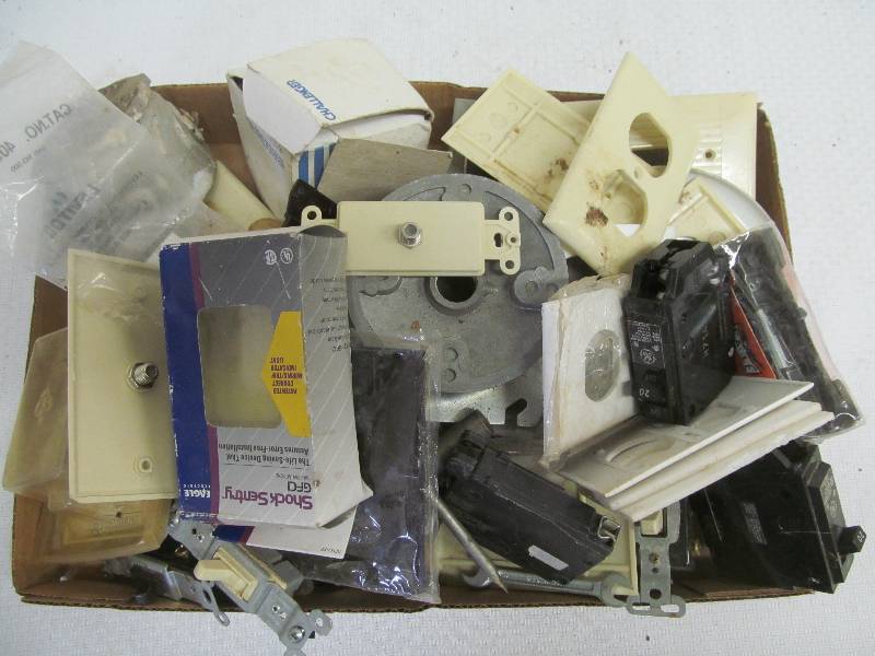 lot 121 image: electric hardware