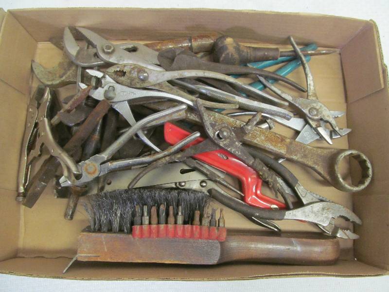 lot 127 image: hand tools