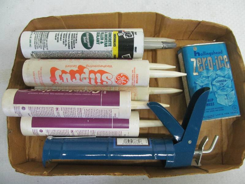 lot 135 image: chalking gun sealant