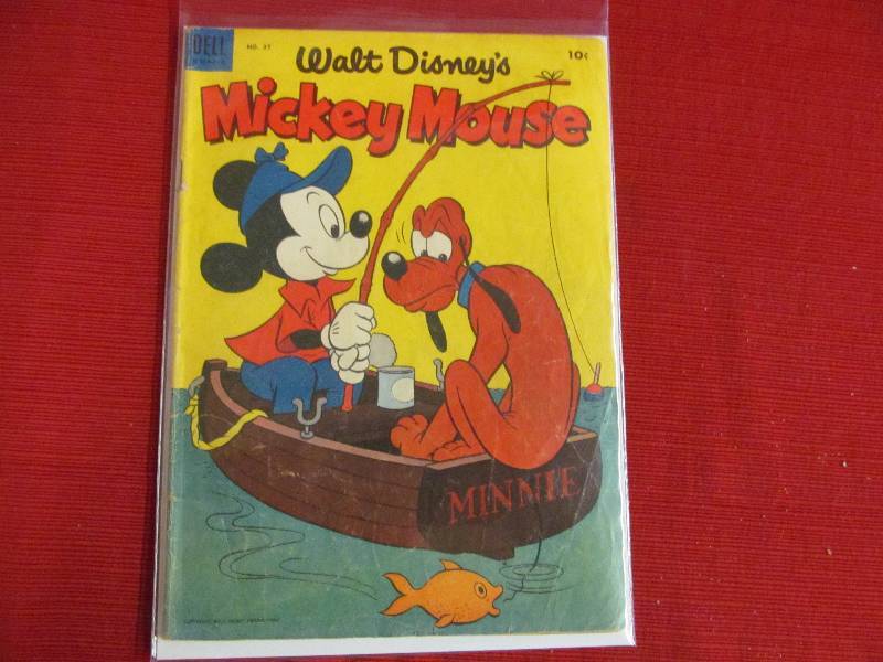 lot 207 image: Dell comic