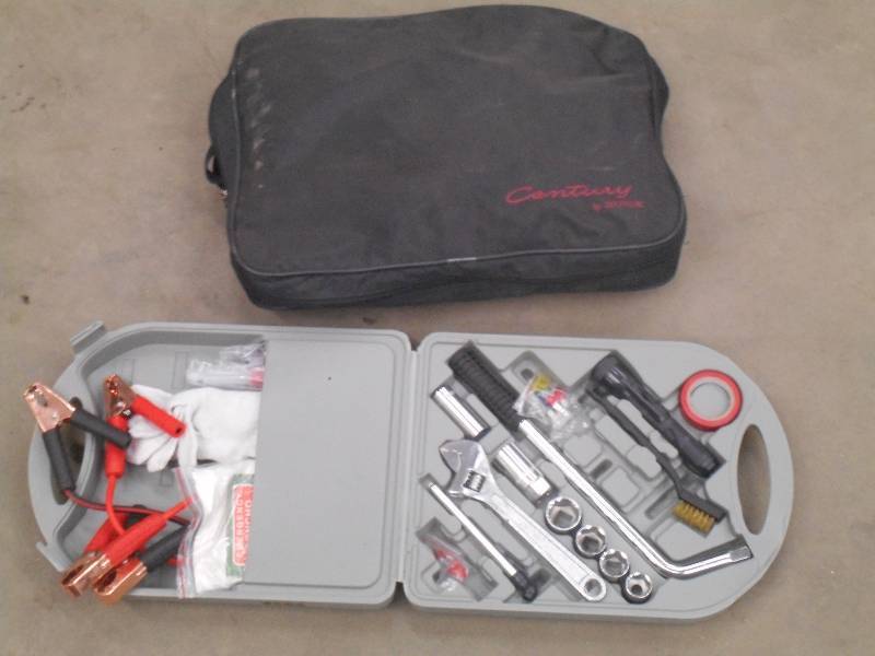 lot 67 image: (1) Buick Car Kit & (1) Emergency R...