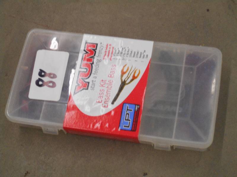 lot 88 image: New YUM 28-Piece Bass Fishing Kit ...