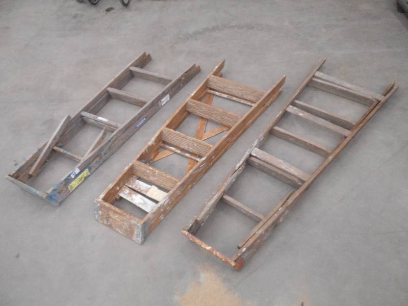lot 98 image: Lot Of (3) Wooden Step Ladders ...